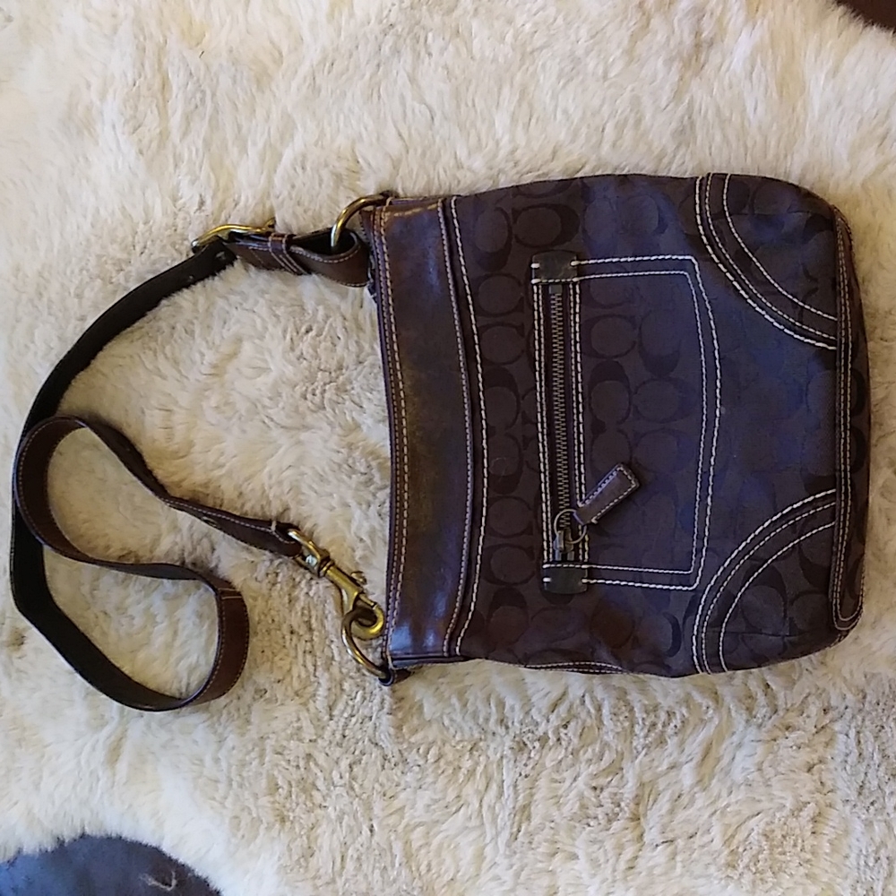 Vintage Coach crossbody bag.